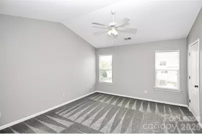 12532 McGrath Drive, Charlotte, NC 28269 - Photo 5