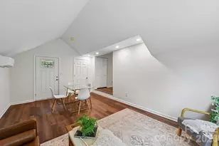 213 Kings Mountain St, York, SC 29745 - Photo 7