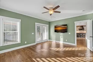 1333 Riverside Dr, Charlotte, NC 28214 - Photo 21