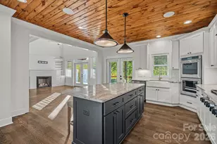 1333 Riverside Dr, Charlotte, NC 28214 - Photo 15