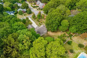 5329 Kuykendall Rd, Charlotte, NC 28270 - Photo 39