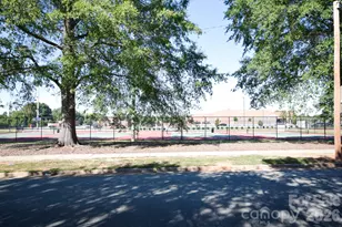 2715 Southwest Blvd, Charlotte, NC 28216 - Photo 17