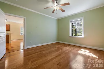 28 Trafalgar Circle, Asheville, NC 28805 - Photo 5