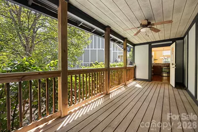 28 Trafalgar Circle, Asheville, NC 28805 - Photo 9
