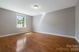 28 Trafalgar Cir, Asheville, NC 28805 - Photo 33