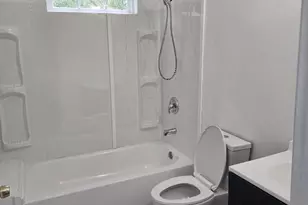 1200 Cheshire Ave, Charlotte, NC 28208 - Photo 11
