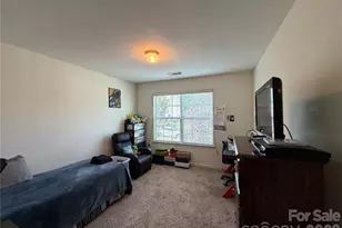 5608 Graypark Dr, Charlotte, NC 28269 - Photo 15
