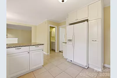 8614 Golf Ridge Drive, Charlotte, NC 28277 - Photo 11