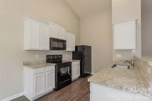 960 Joselynn Drive, Gastonia, NC 28054 - Photo 5