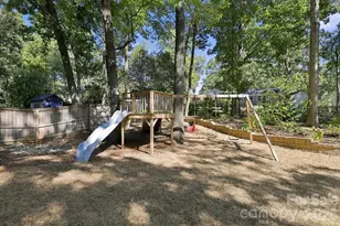 4001 Sussex Ave, Charlotte, NC 28210 - Photo 25