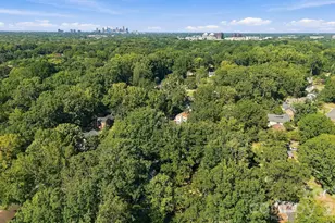 4001 Sussex Ave, Charlotte, NC 28210 - Photo 29