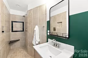 4001 Sussex Ave, Charlotte, NC 28210 - Photo 19