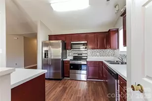 1012 Missouri River Ln, Monroe, NC 28110 - Photo 3