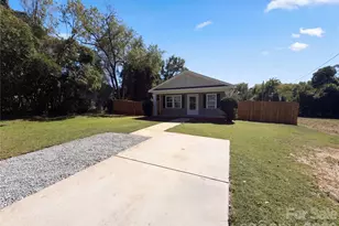 413 Greenwood Dr, Charlotte, NC 28217 - Photo 21