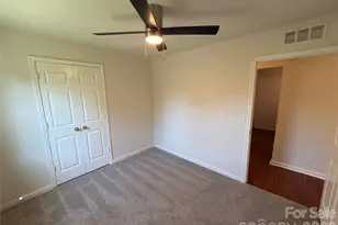 413 Greenwood Dr, Charlotte, NC 28217 - Photo 13