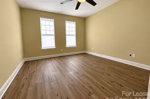 6724 Mallard Park Dr, Charlotte, NC 28262 - Photo 11
