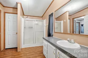 6017 Frazier Dr, Davidson, NC 28036 - Photo 25
