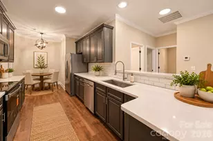 3741 Oak View Ct, Matthews, NC 28105 - Photo 7