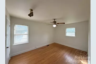 1413 Grovewood Drive, Charlotte, NC 28208 - Photo 9