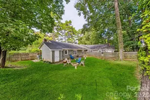 6000 Gate Post Rd, Charlotte, NC 28211 - Photo 5