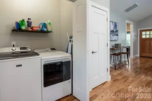 131 Mills Ave, Brevard, NC 28712 - Photo 15