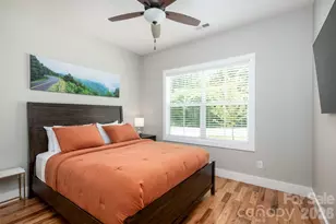 131 Mills Ave, Brevard, NC 28712 - Photo 21