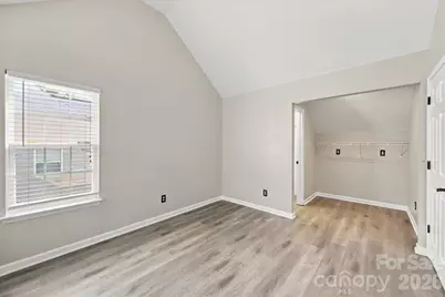 7812 Montbrook Drive, Charlotte, NC 28214 - Photo 19