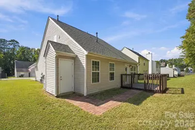 7812 Montbrook Drive, Charlotte, NC 28214 - Photo 25