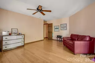 8 Zachary Ridge Rd, Asheville, NC 28804 - Photo 19