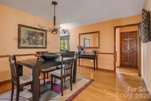 8 Zachary Ridge Rd, Asheville, NC 28804 - Photo 11
