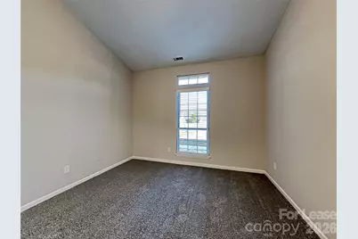 423 Cottonwood Park Drive, Charlotte, NC 28214 - Photo 9