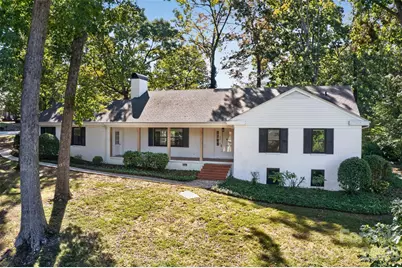 356 7th Avenue NE, Hickory, NC 28601 - Photo 1