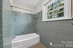 356 7th Ave NE, Hickory, NC 28601 - Photo 19