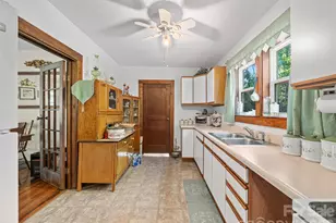 163 Cub Howell Rd, Bakersville, NC 28705 - Photo 11
