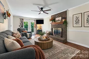 419 Holly Dr, Belmont, NC 28012 - Photo 3