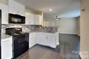 5308 Black Trail Ct, Charlotte, NC 28269 - Photo 3