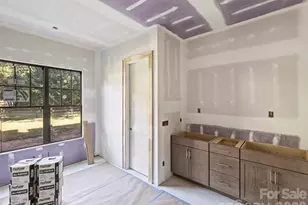 6509 Hazelton Dr, Charlotte, NC 28210 - Photo 19