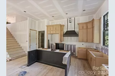 6509 Hazelton Drive, Charlotte, NC 28210 - Photo 11