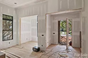 6509 Hazelton Dr, Charlotte, NC 28210 - Photo 3