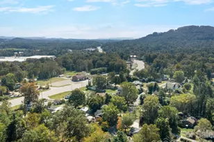 389 & 405 Courtland Blvd, Hendersonville, NC 28791 - Photo 47