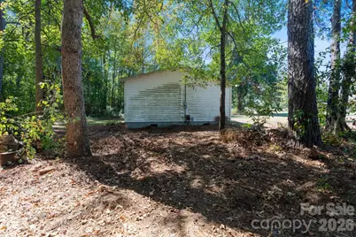 855 Hickory Grove Ballpark Road, Bladenboro, NC 38320 - Photo 7