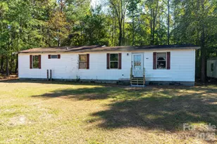 855 Hickory Grove Ballpark Rd, Bladenboro, NC 38320 - Photo 1