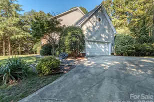 5410 Flowering Dogwood Ln, Charlotte, NC 28270 - Photo 33