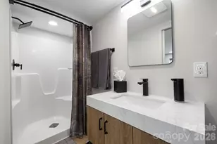607 Kanuga Rd, Hendersonville, NC 28739 - Photo 27