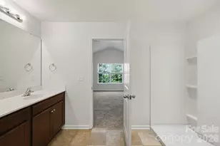 9360 Hamel St, Charlotte, NC 28215 - Photo 25