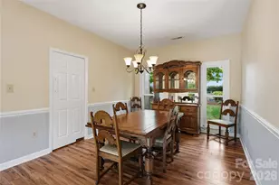 180 Bridgeport Dr, Mooresville, NC 28117 - Photo 11