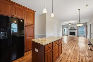 180 Bridgeport Dr, Mooresville, NC 28117 - Photo 17