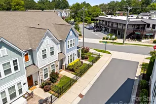 5012 Calvine Ml Wy, Charlotte, NC 28205 - Photo 5