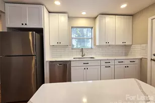 2029 Wilson Ave, Charlotte, NC 28208 - Photo 3