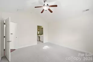 5518 Prosperity View Dr, Charlotte, NC 28269 - Photo 23